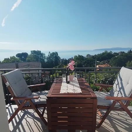 Apartment Orhideja Lovran